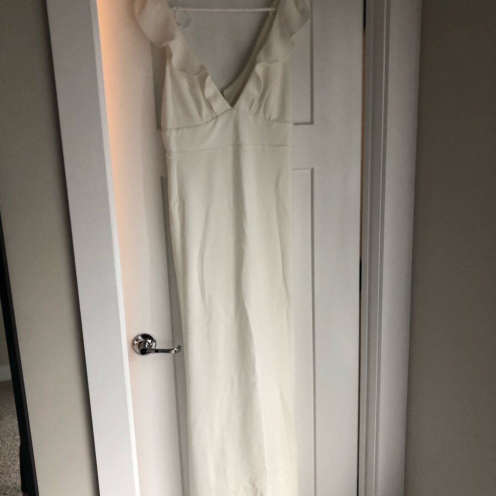 Lulu’s long off white dress / size L